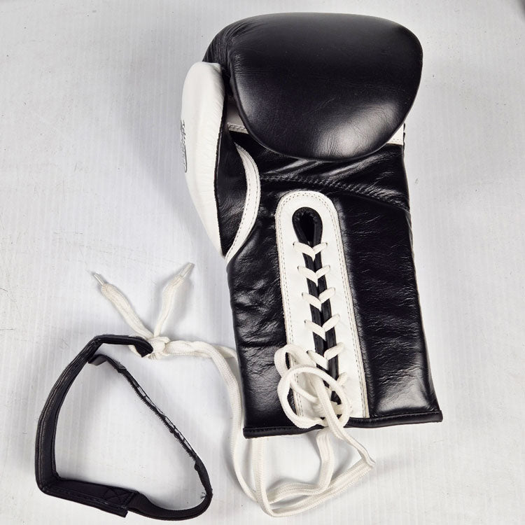 BOXING GLOVE LACE CONVERT