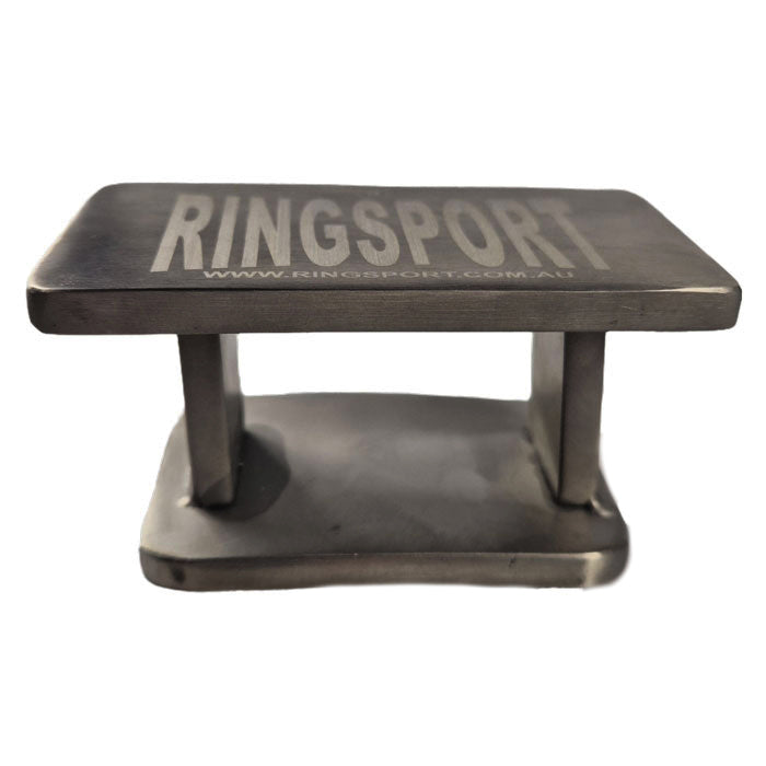 Curved boxing no swell