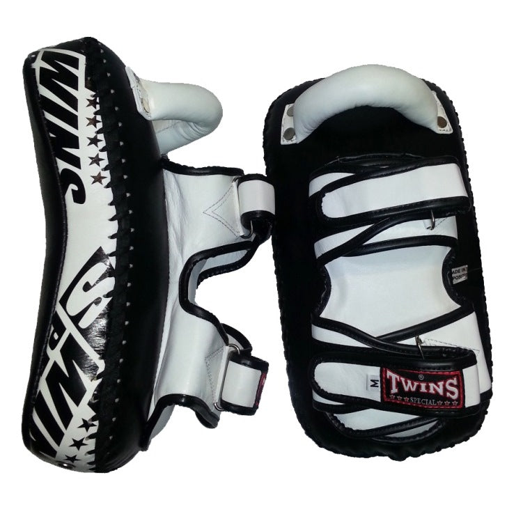 Twins curved thai pads